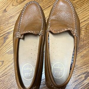 Jack Rogers Tan Flats with Textured Leather Finish